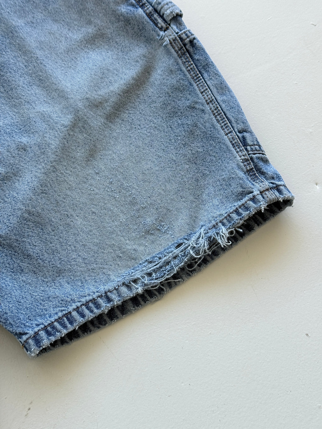 Blue Carhartt 90's Vintage Thrashed Denim Workwear Shorts - W38 x L8.5