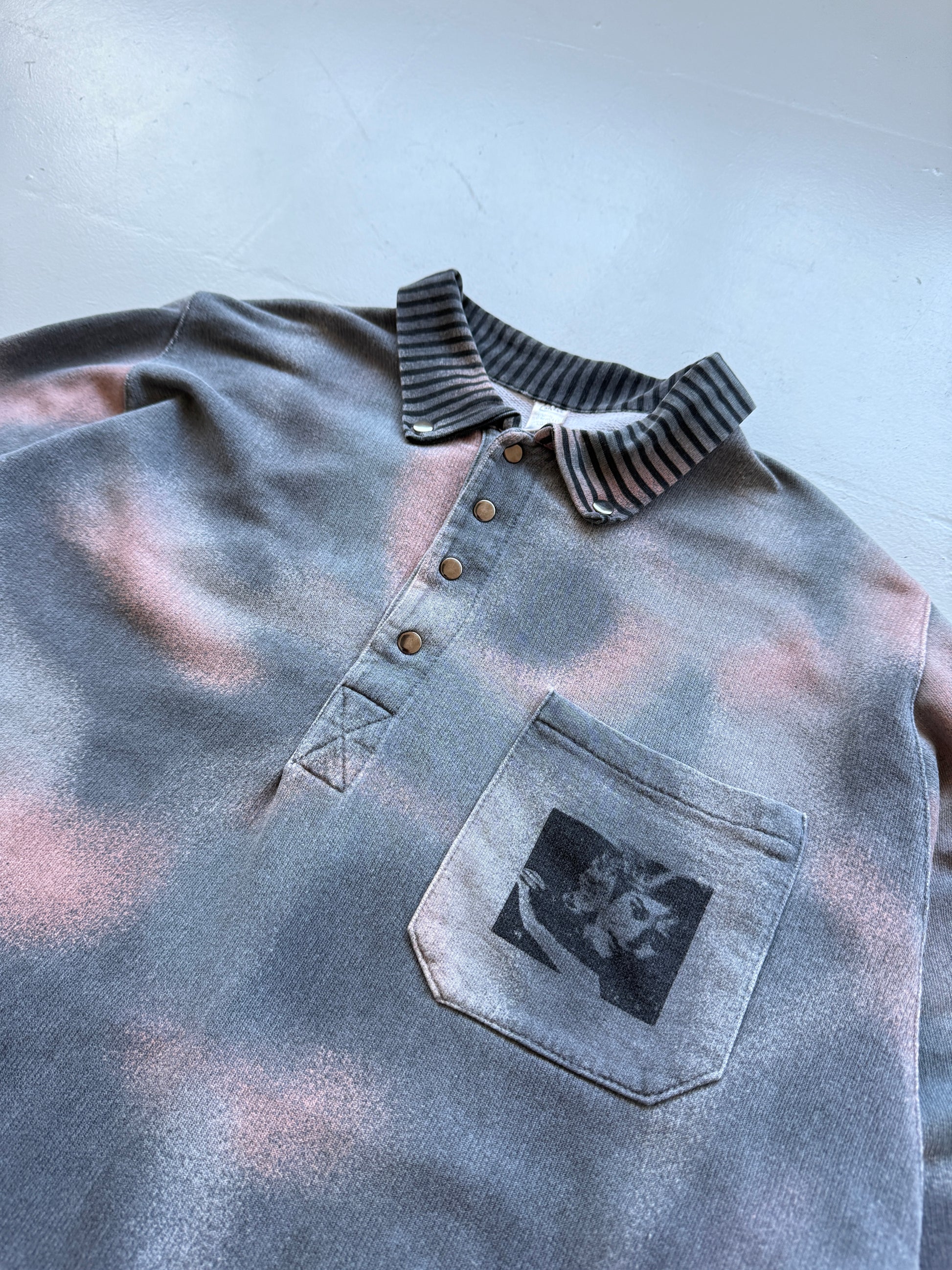 Grey Sun Faded Affect 90's Vintage Sweatshirt Polo Jumper - Medium