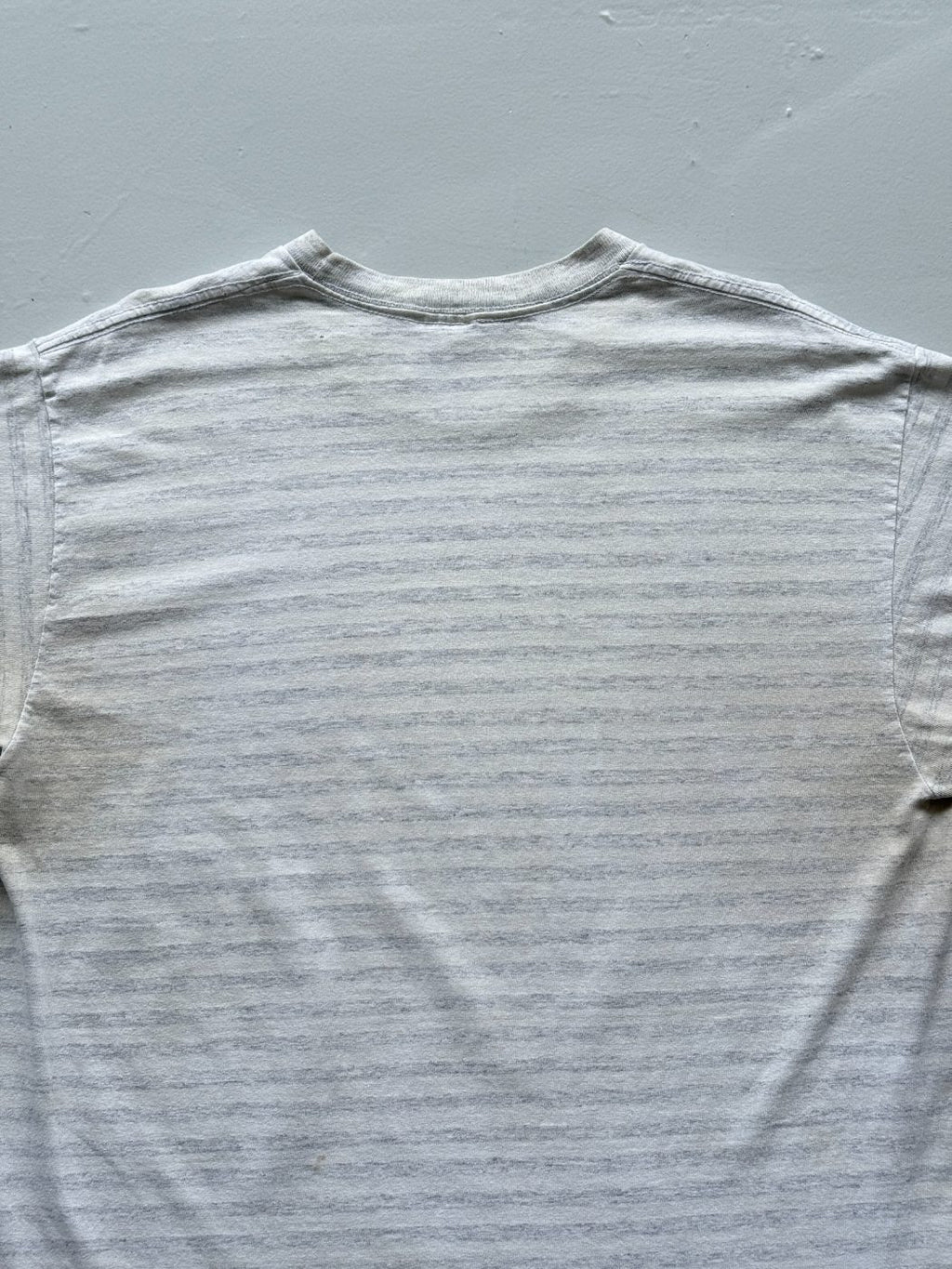 Savvy Sportswear Harvard University Graphic 90s Vintage Single Stitch T-Shirt -