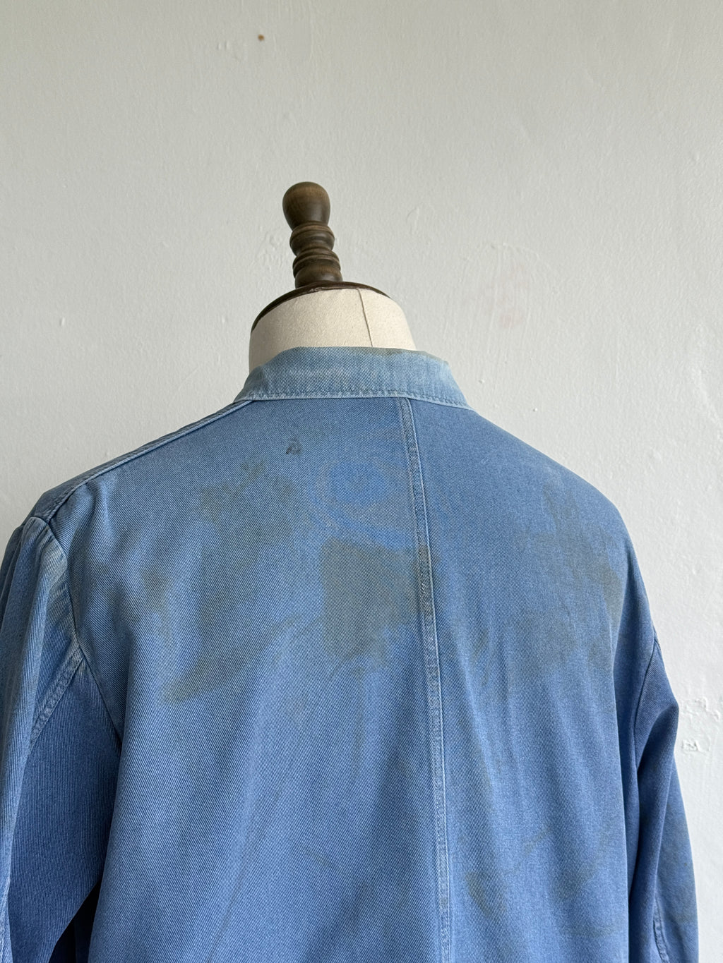Thrashed Blue French Vintage Workwear Chore Jacket CH372 - Large