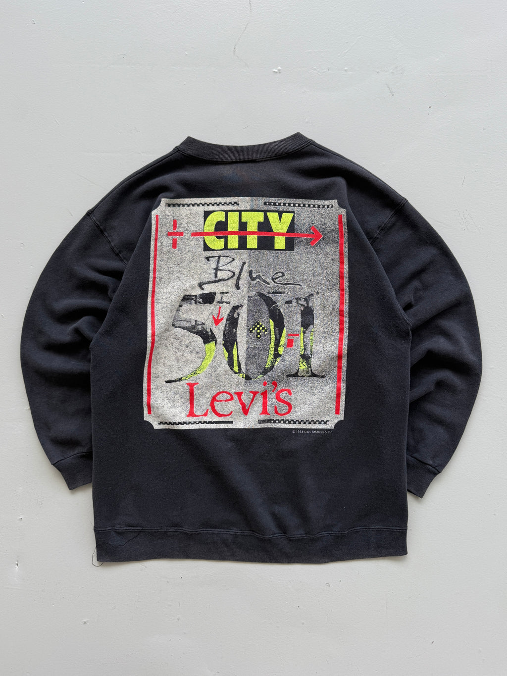 Levi's 501 City Blue 80's Vintage Graphic Sweatshirt - Medium