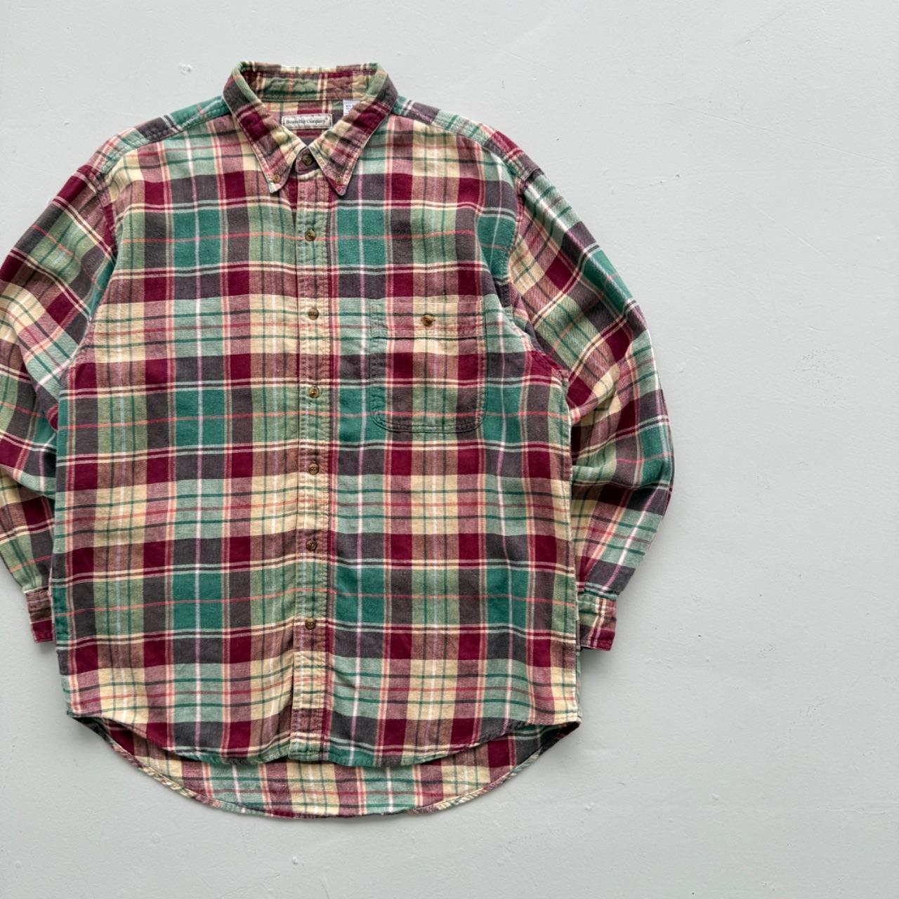 Green and Red Checkered Long Sleeve 90s Vintage Flannel Shirt - Large