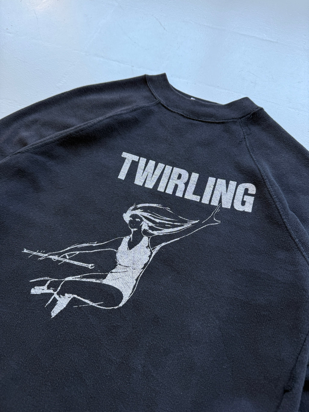 Black Twirling 90's Vintage Graphic Sweatshirt Jumper - Small