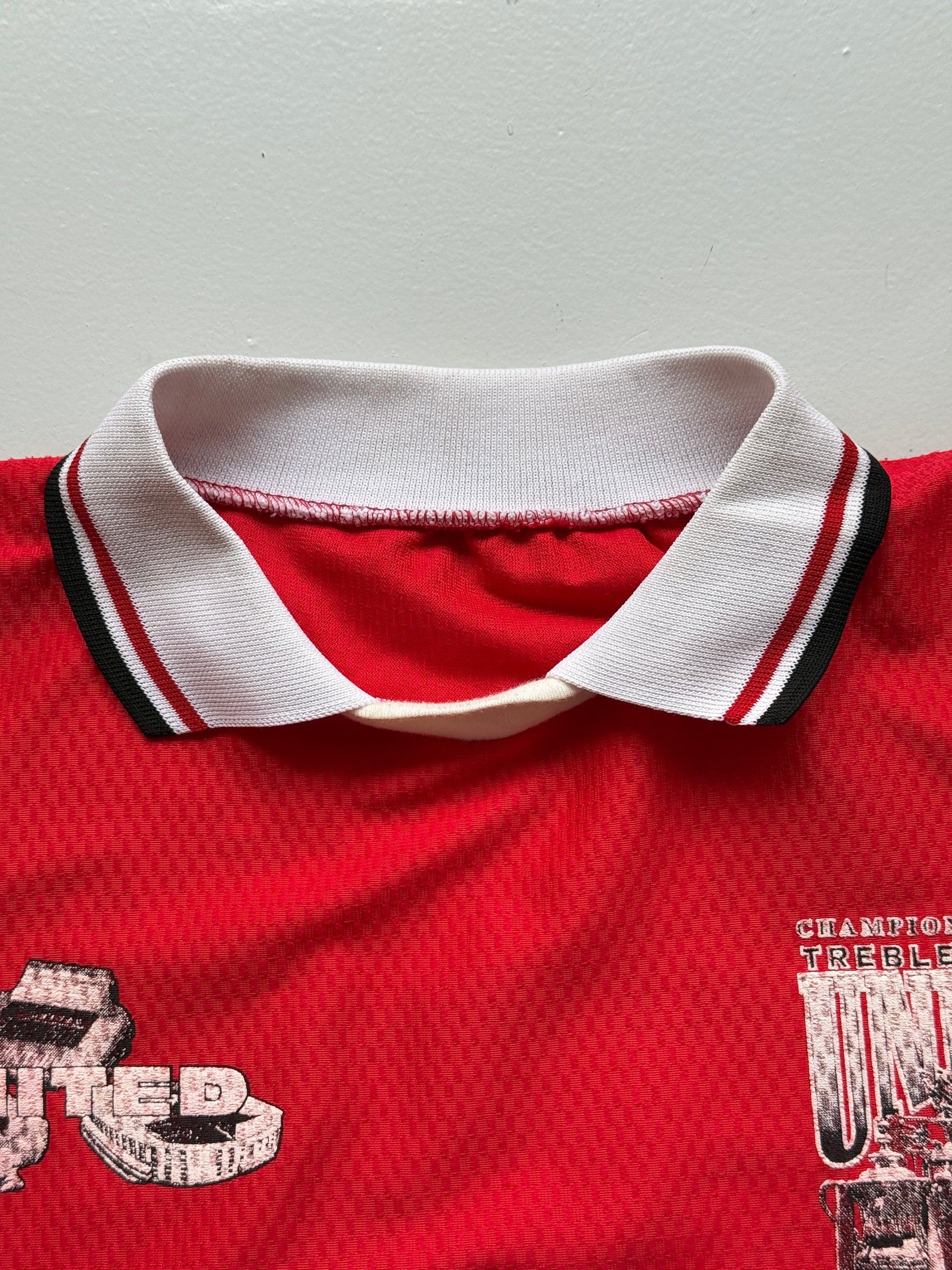 Manchester United Treble Winners 1999 Vintage Novelty Football Shirt - Large