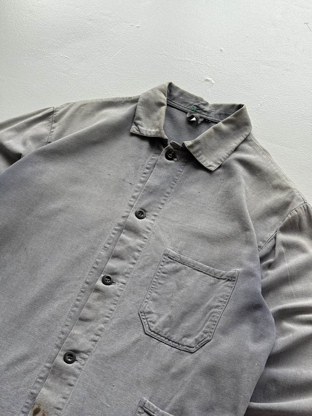 Thrashed Faded Grey Chore Jacket 80's Vintage French Workwear CH155 - Medium