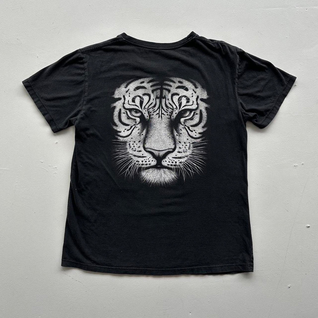 Black Tiger 90s Vintage T-shirt - Medium