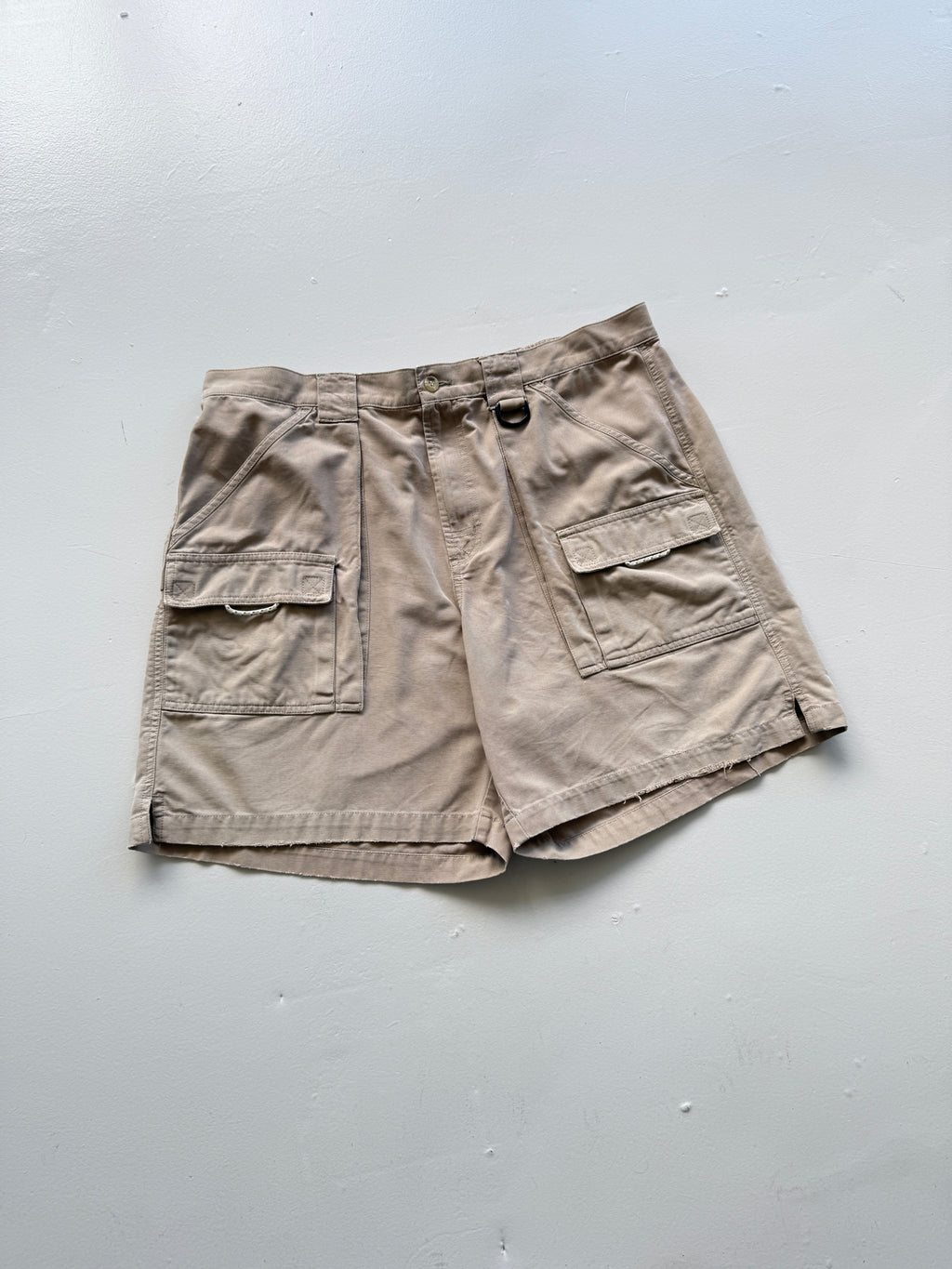 Beige Columbia 00's Vintage Hiking Cargo Shorts - W40 x L8