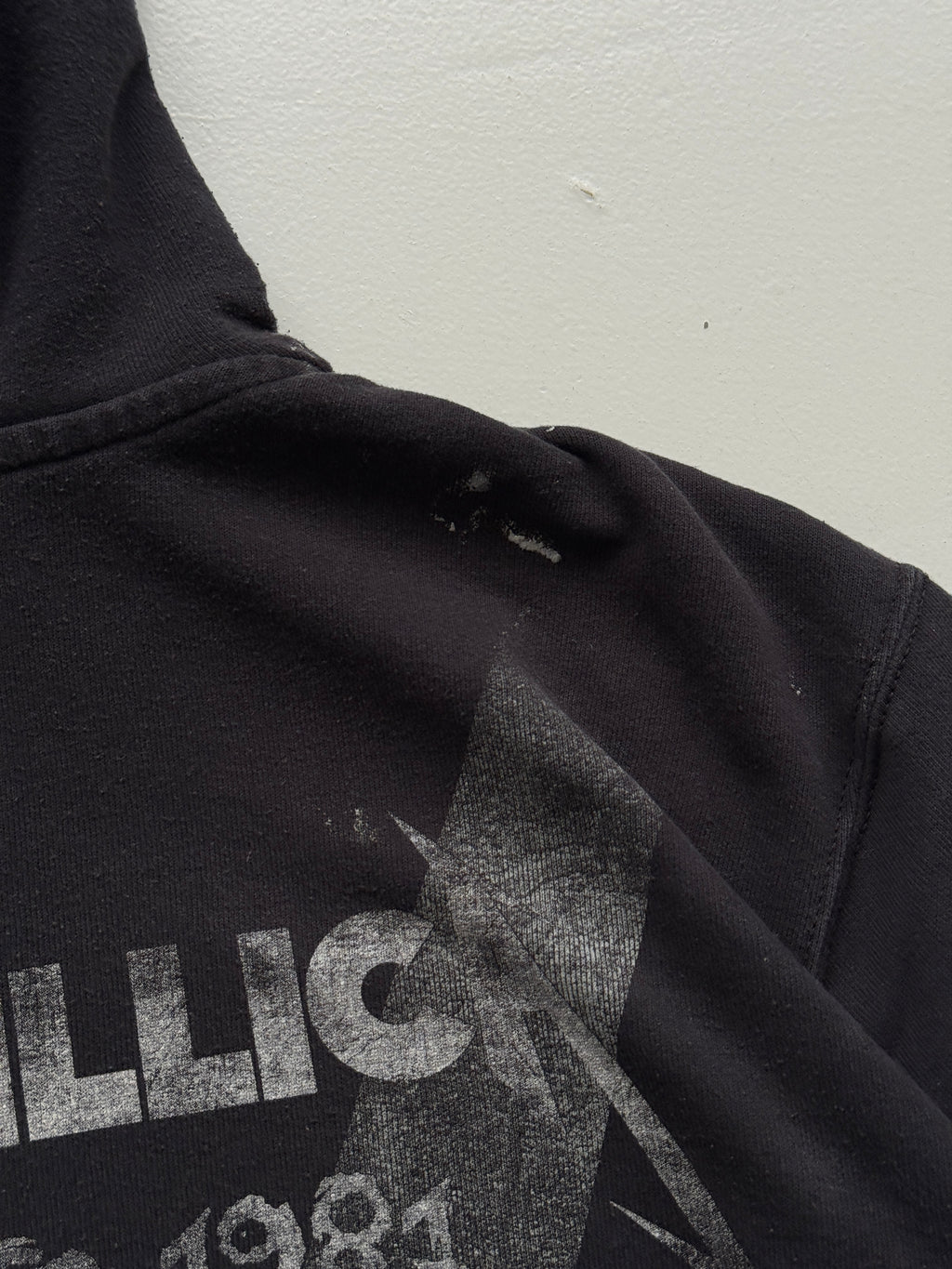 Metallica Since 1981 Vintage Zip-Up Hoodie - Medium