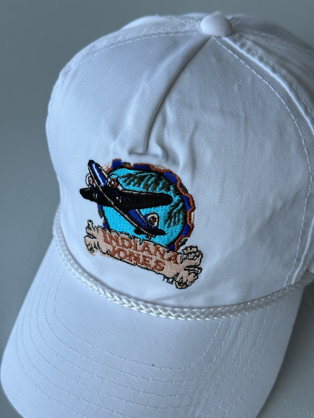 White Indiana Jones 90's Vintage Strapback Cap