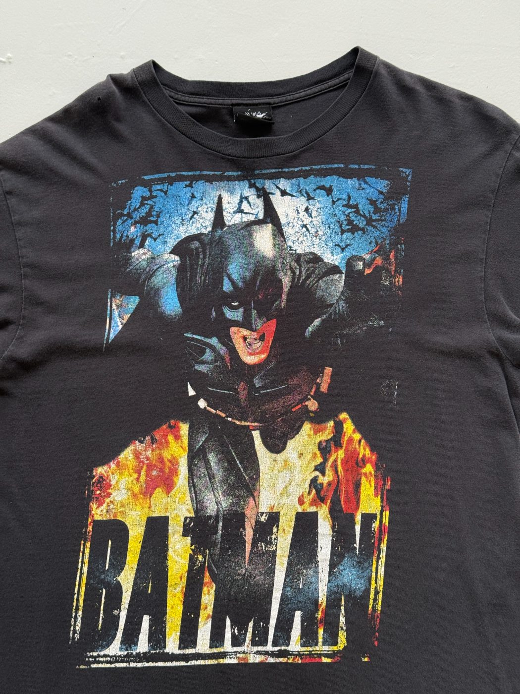 Batman The Dark Knight Rises Vintage Graphic Film T-Shirt - Large