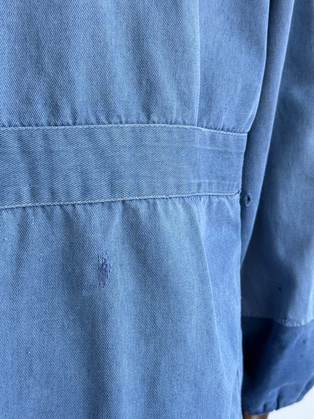 Thrashed Blue French 1950's Vintage Workwear Chore Jacket CH482 - Medium