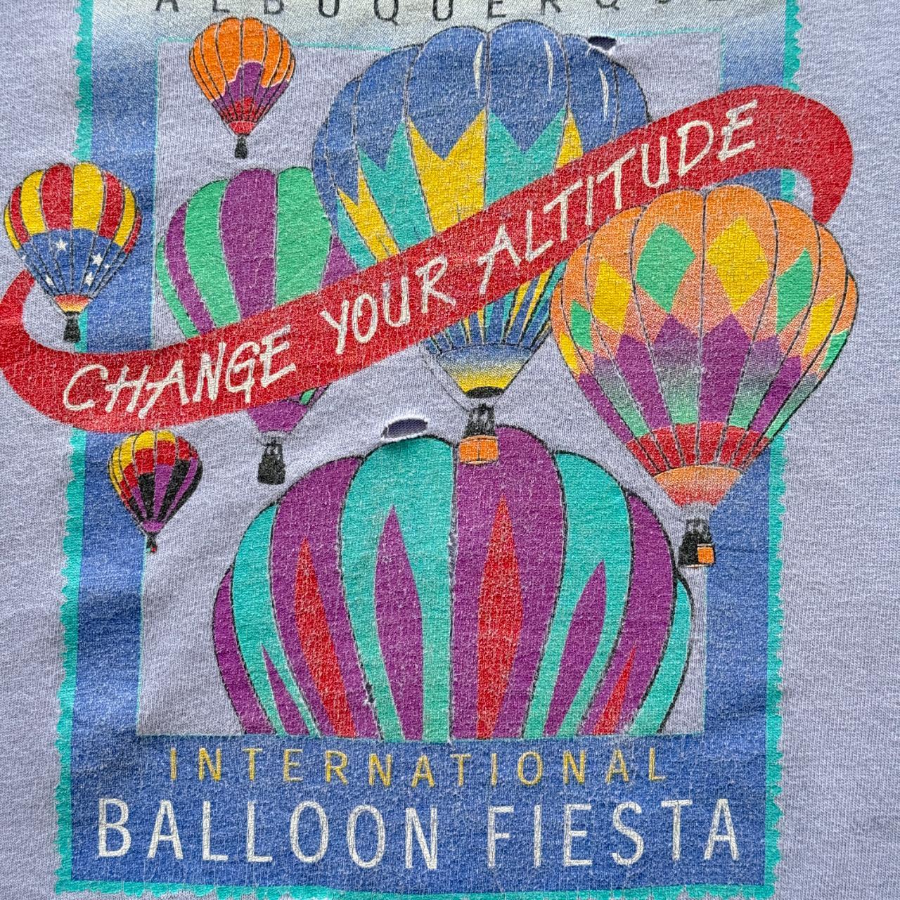 Lilac / Purple Thrashed Balloon Festival Vintage 90s T-shirt - XL