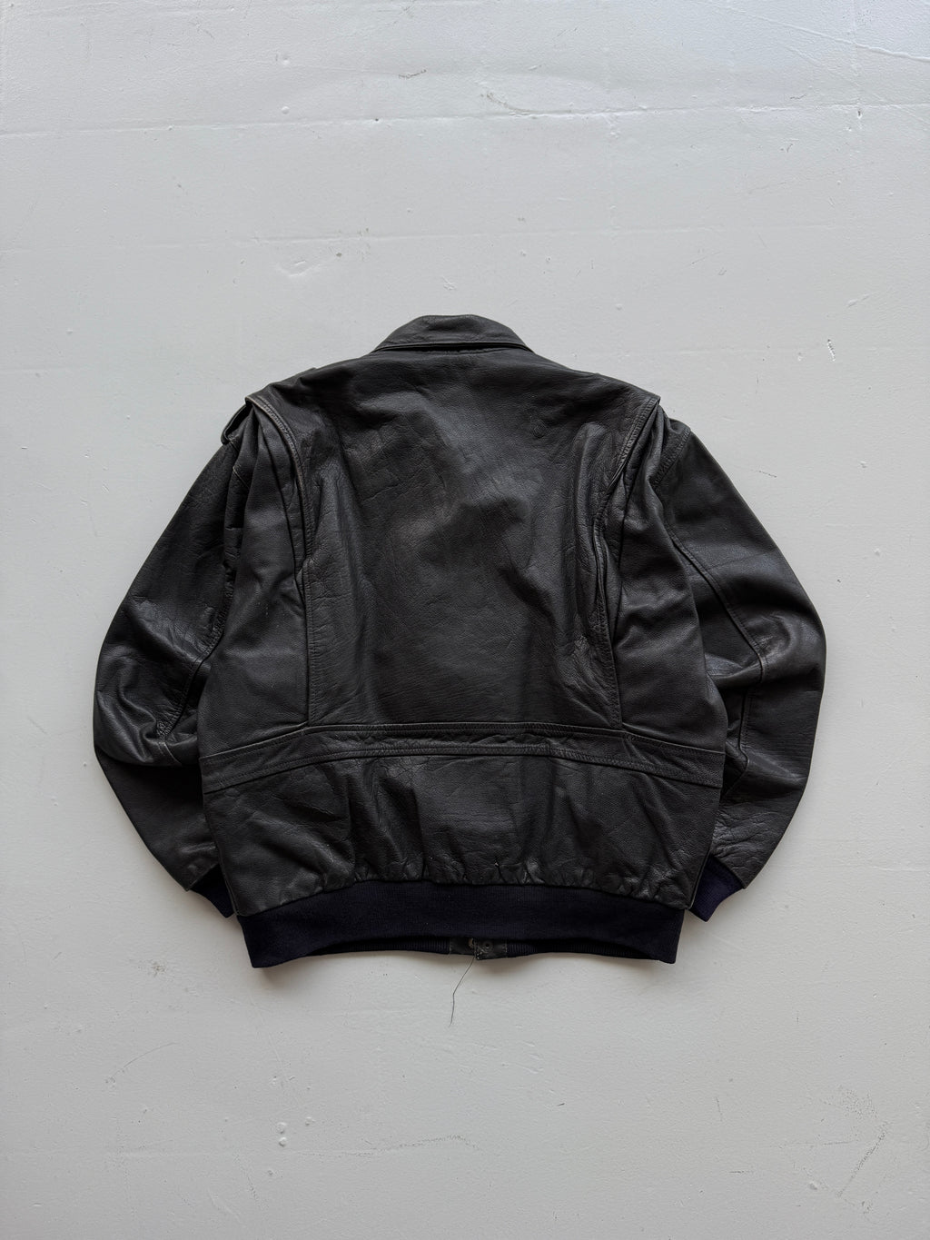 Black A2 Leather Vintage Aviation 90s Bomber Jacket - XL