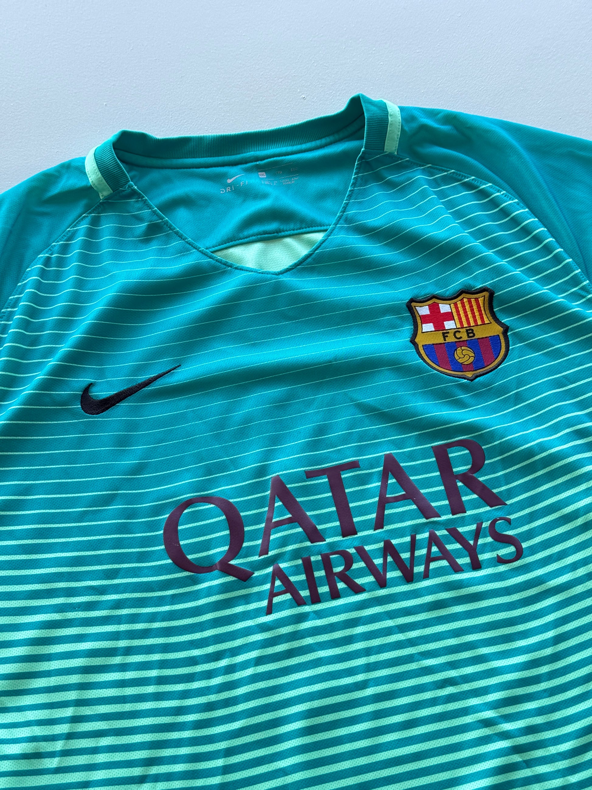 Nike FC Barcelona 2016-17 Third Vintage Football Shirt - XL