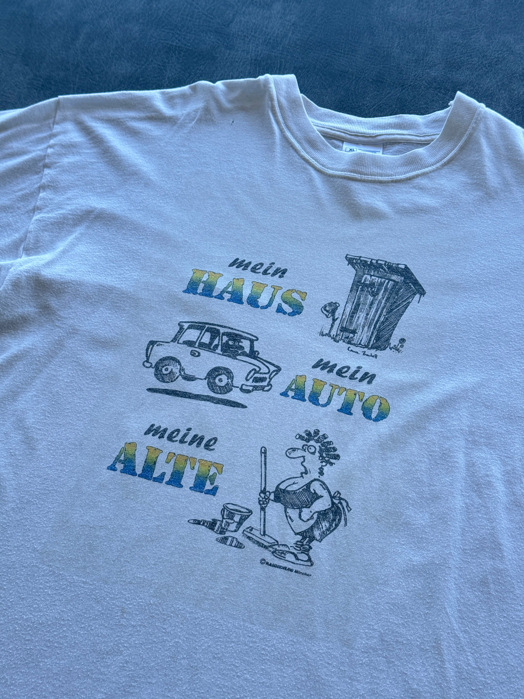 Screen Stars German Cartoon Graphic 90's Vintage T-Shirt - XL