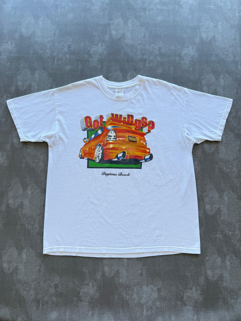White Got Wings? Daytona Beach Y2K Vintage Car Graphic T-Shirt - XL