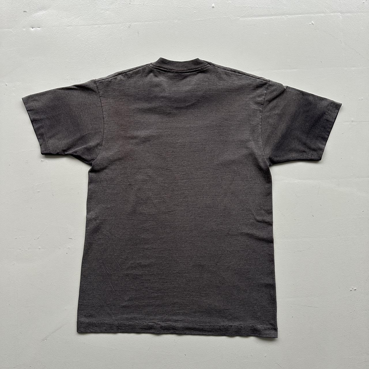 Black South Dakota Vintage 90's Graphic T-shirt - Medium