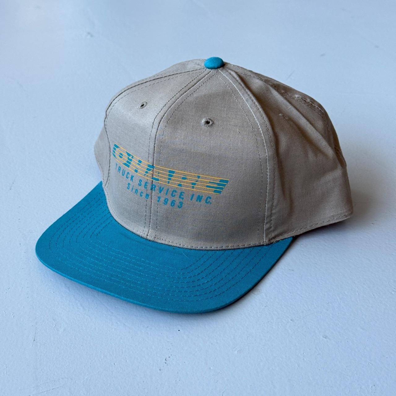 Beige / Blue O'Hare Vintage SnapBack Trucker Cap