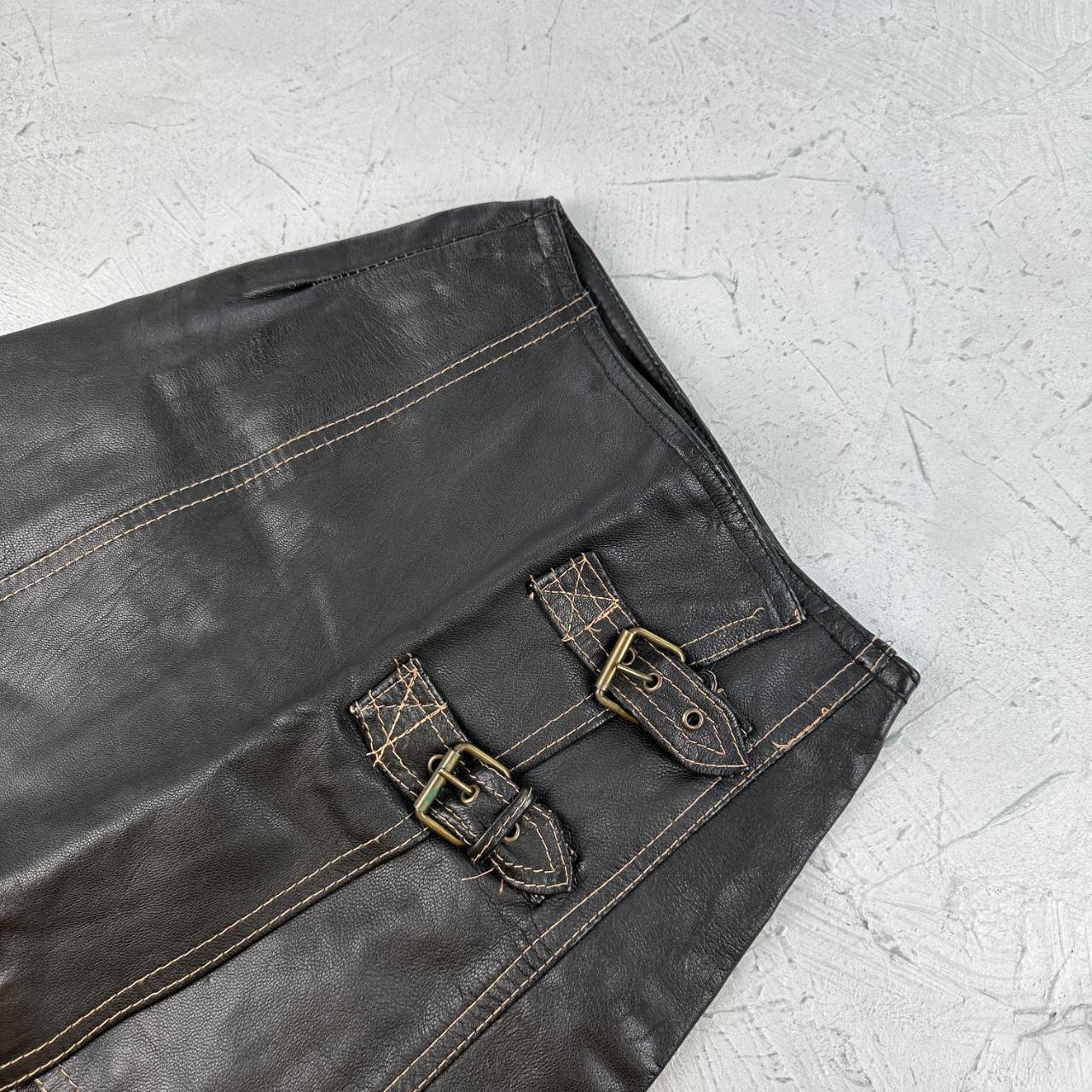 Womens Y2K Pleather Mini Skirt - 22” x 15” XXS Size 4