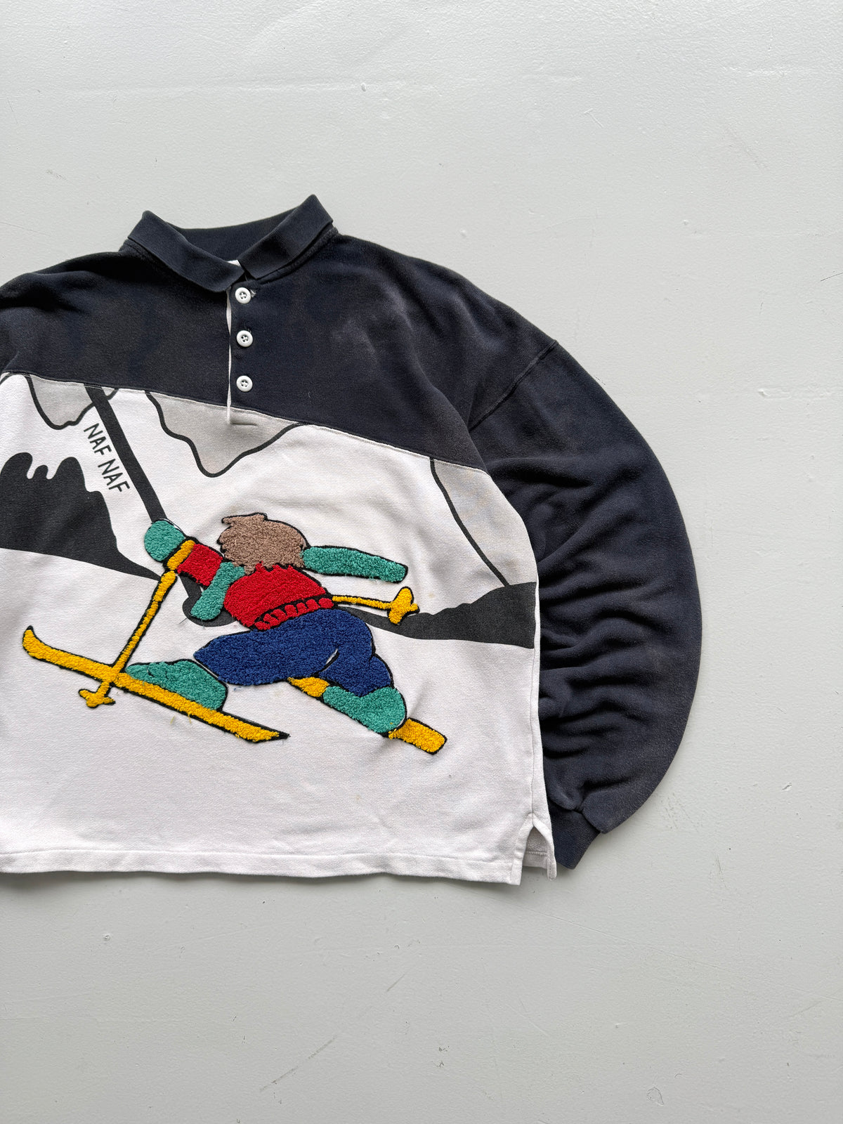 Naf Naf Ski Graphic 90's Vintage Sweatshirt - Medium