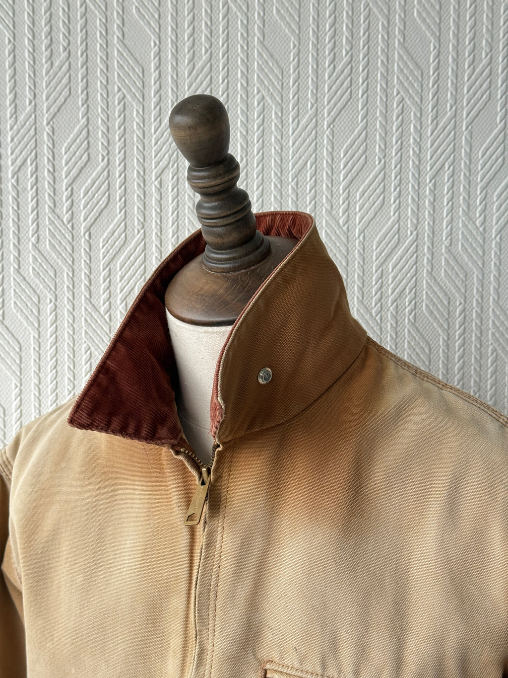 Faded Cream Carhartt 90's Vintage Thrashed  Detroit Jacket - Large