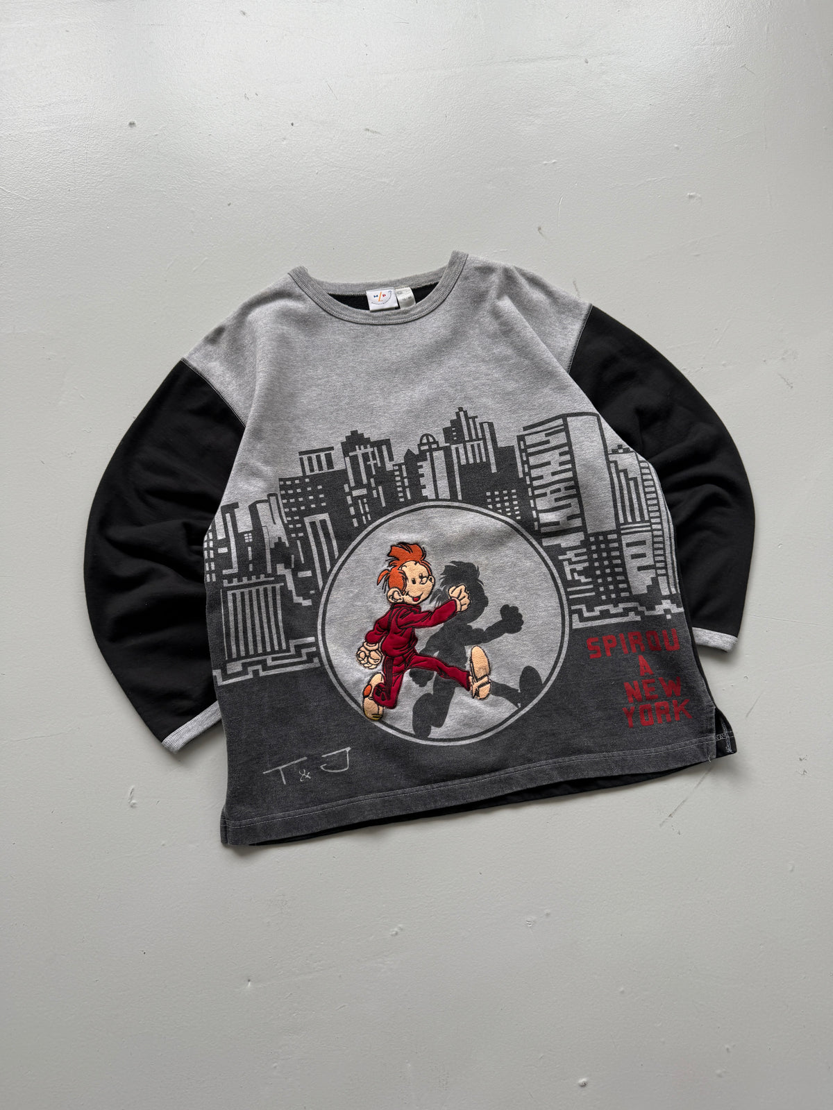 Spirou à New York T&J Vintage Graphic Sweatshirt - Medium