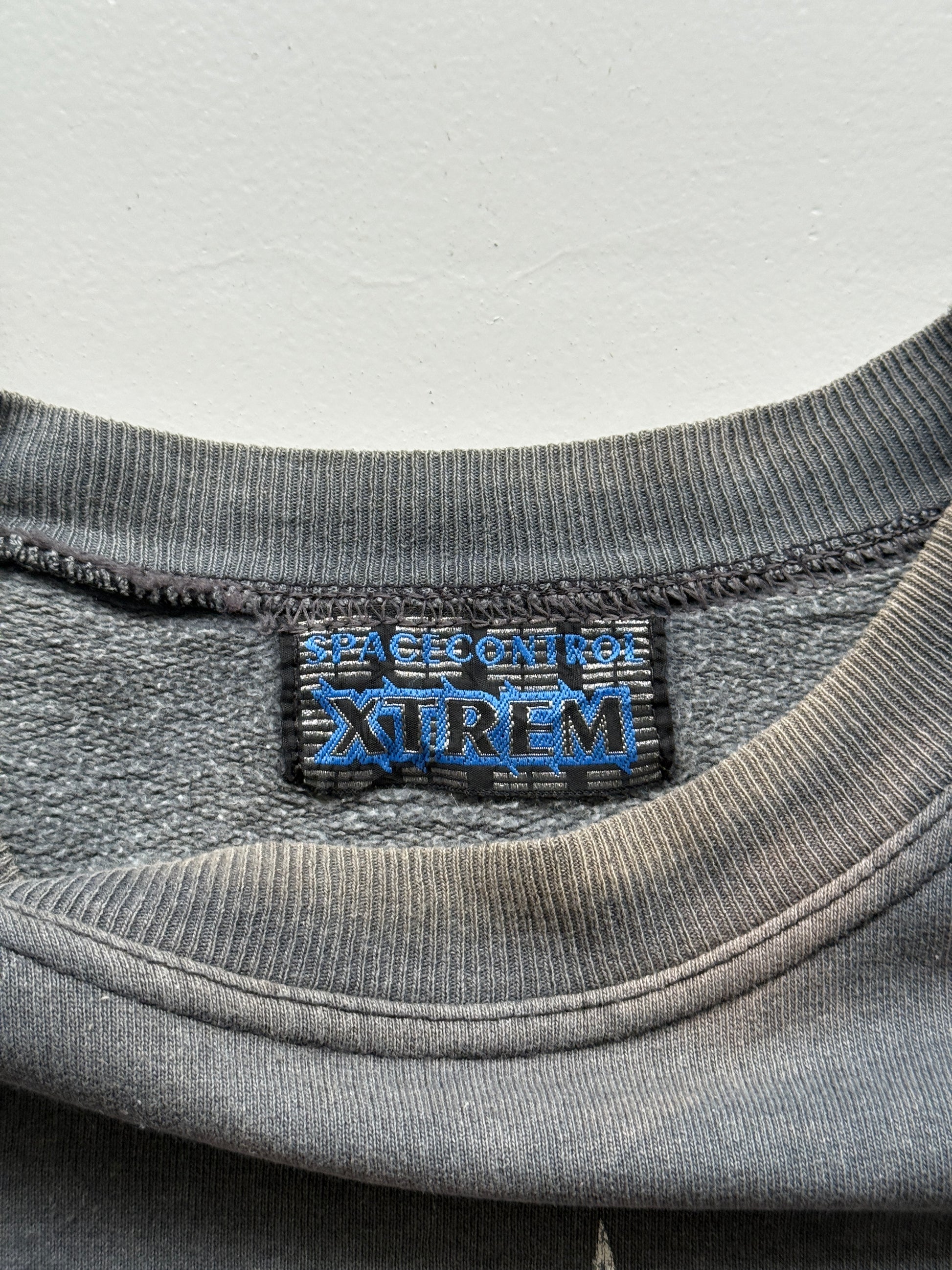 Faded Grey Cybergasm 90's Vintage Sci-Fi Rave Graphic Sweatshirt Jumper - XL