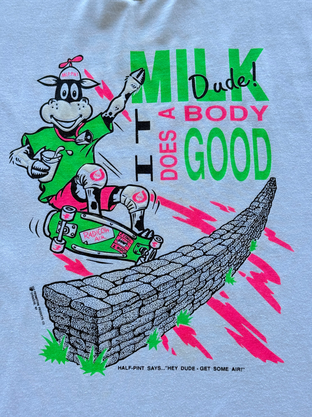 White Half-Pint Milk Skate 90's Vintage Single Stitch Graphic T-Shirt - Large