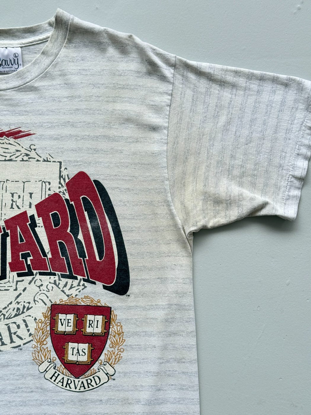 Savvy Sportswear Harvard University Graphic 90s Vintage Single Stitch T-Shirt -