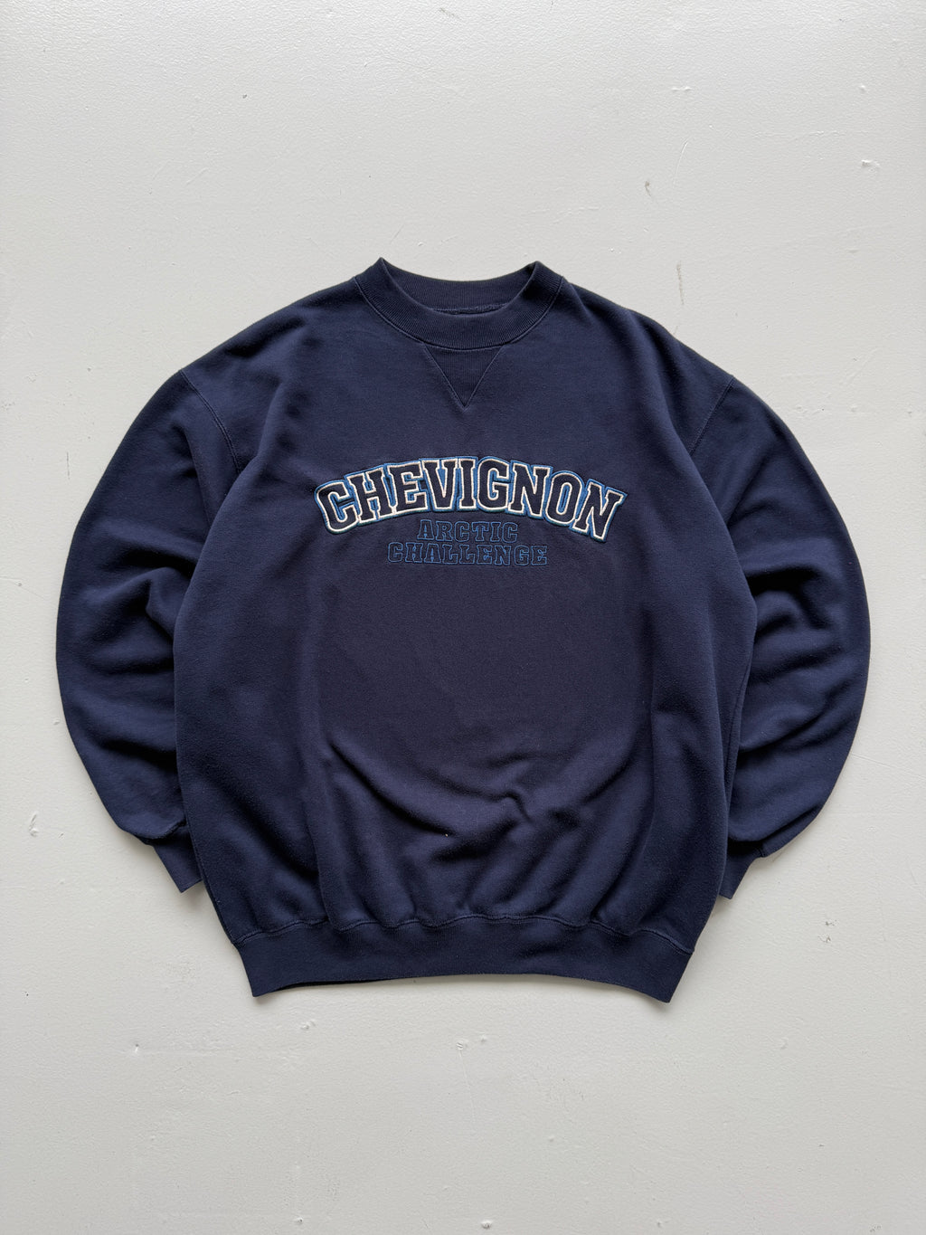 Chevignon Arctic Challenge 90's Vintage Sweatshirt - Medium