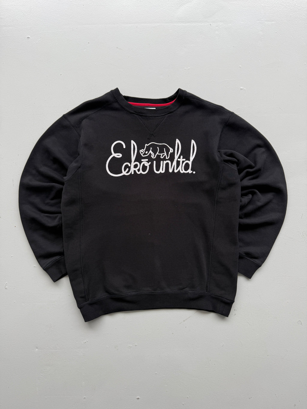 Ecko Unltd. Embroidered Logo Y2K Vintage Sweatshirt