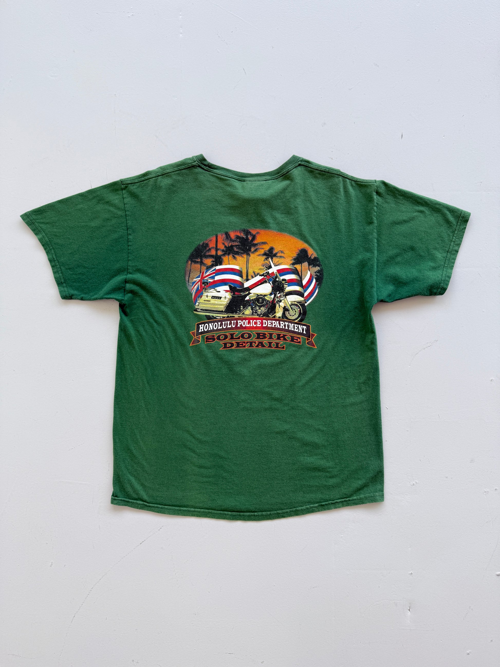 Green Honolulu Police 00's Vintage Graphic T-Shirt - Medium
