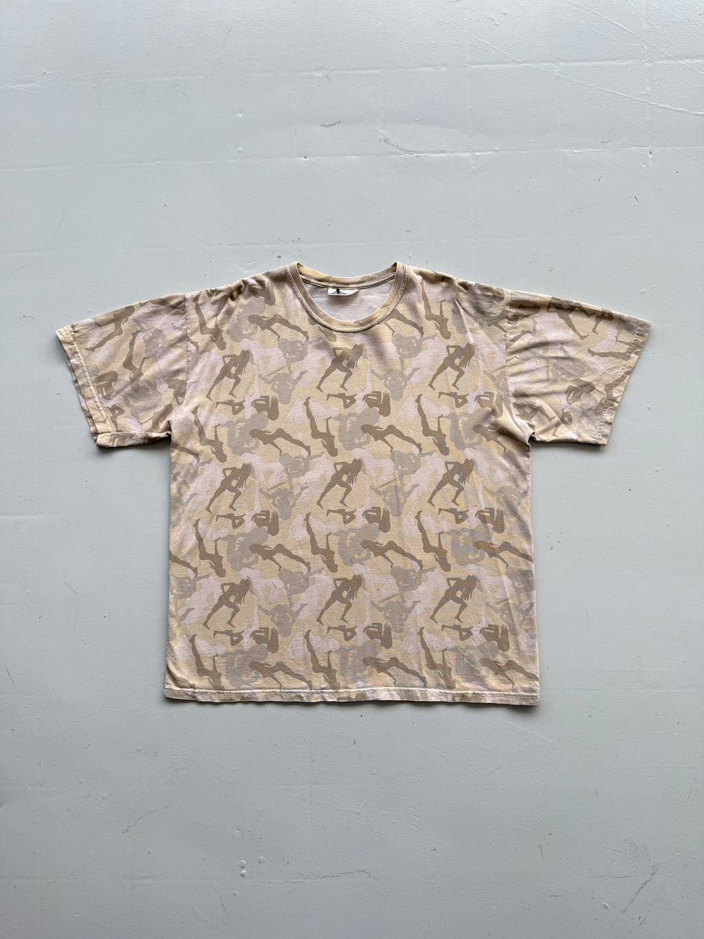 Camo Novelty Nude Silhouette 00's Camouflage T-Shirt - XL