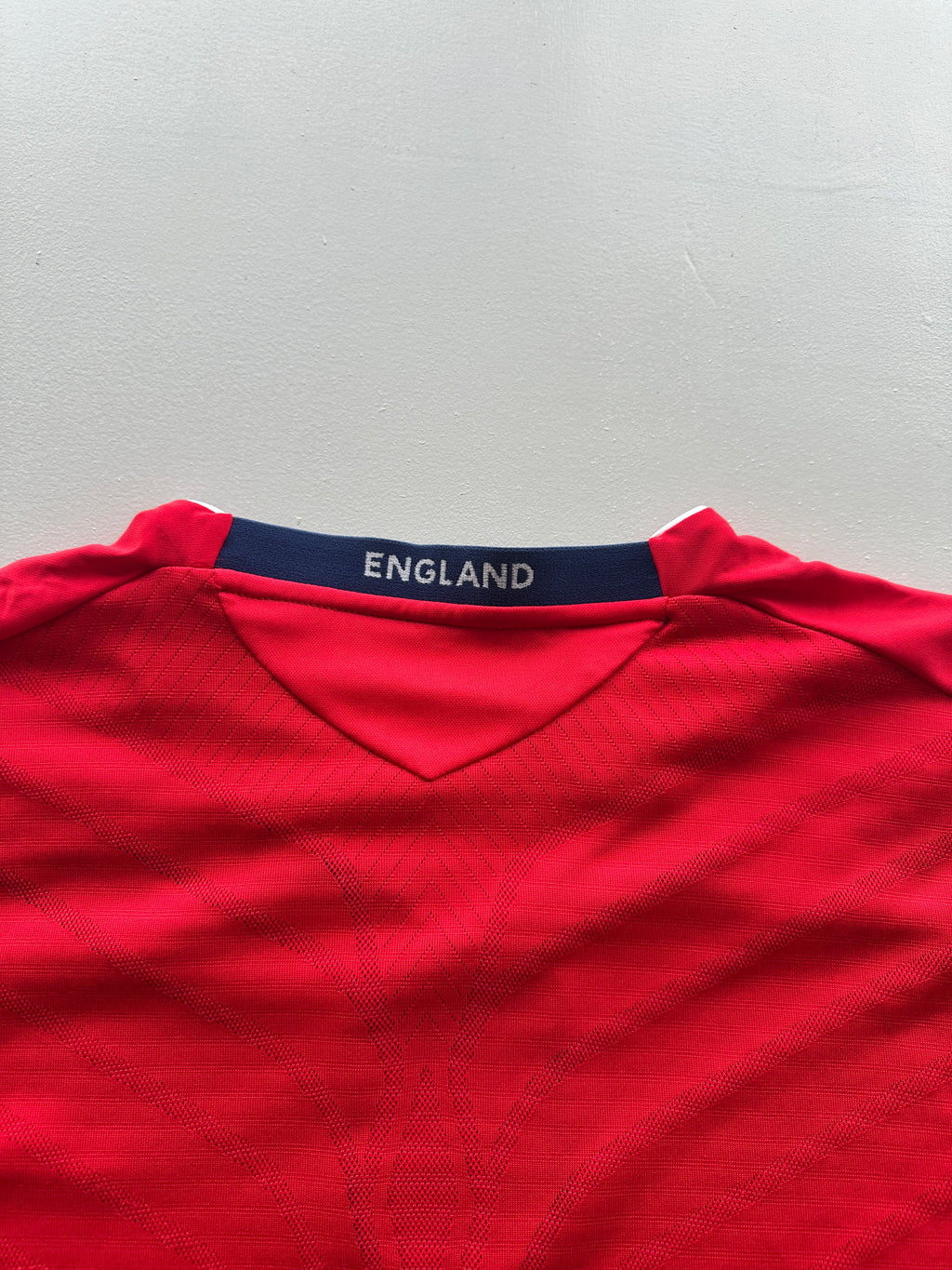 Umbro England 2008-10 Away Long Sleeve Vintage Football Shirt - XL