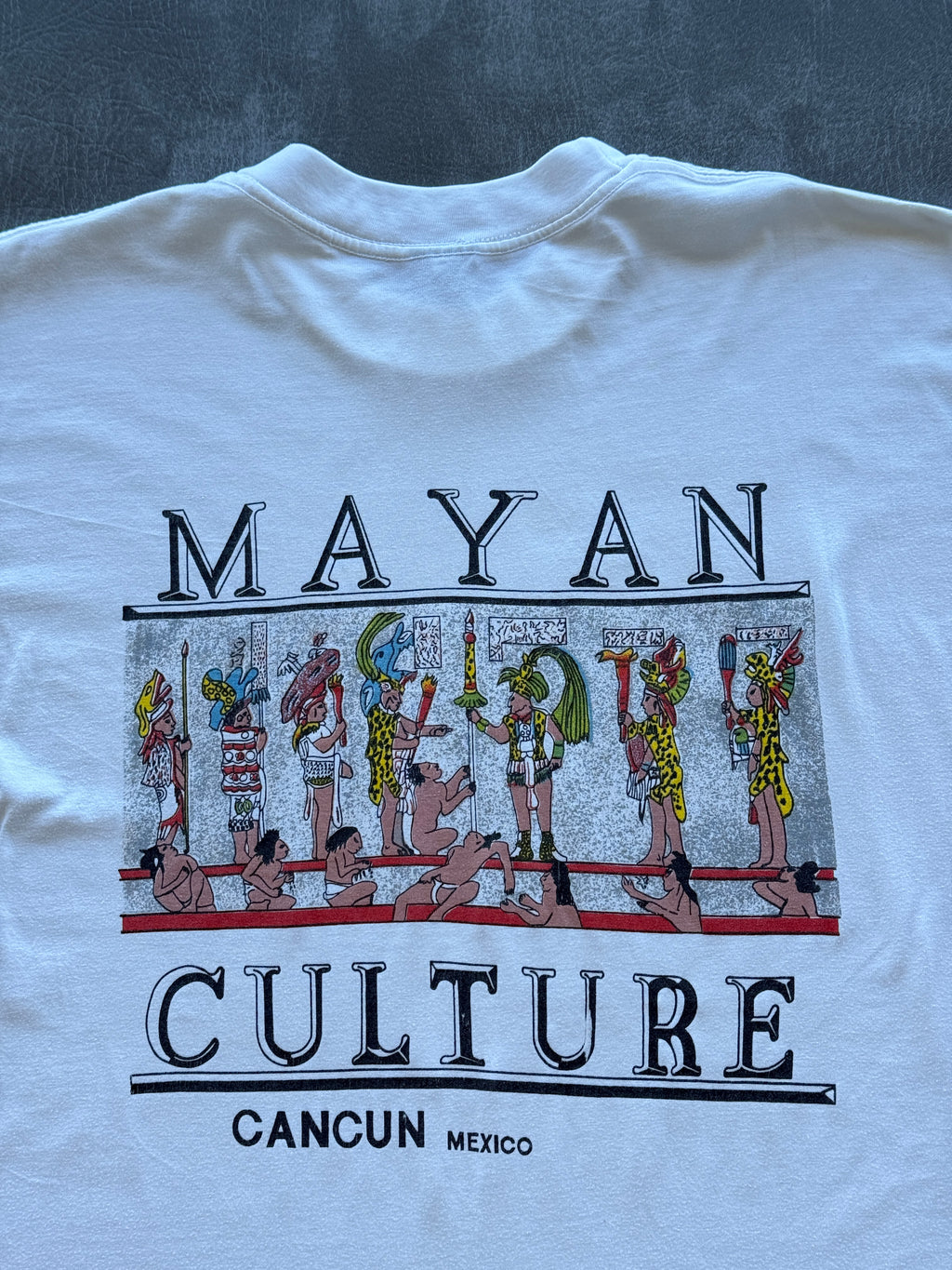 White Mayan Culture Cancun Mexico 90's Vintage Tourist Graphic T-Shirt - Large