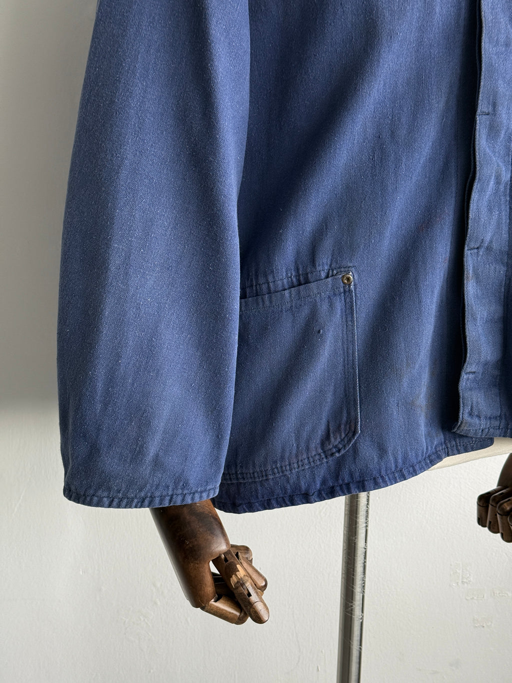 Faded Blue French 1960's Vintage Workwear Chore Jacket CH523 - Small