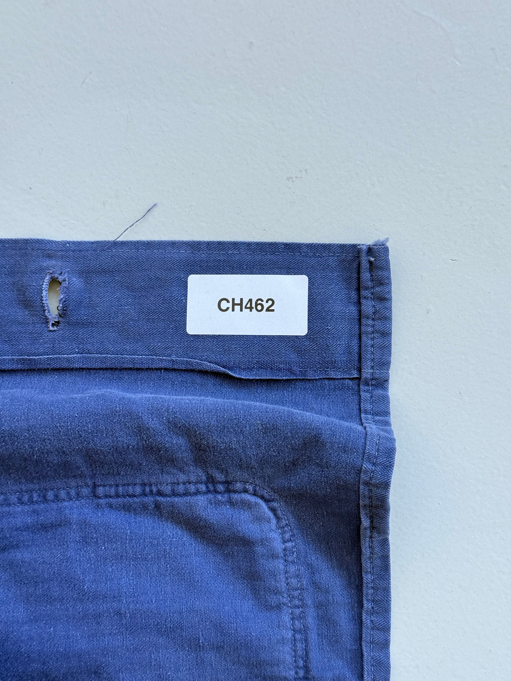Faded Blue French Herringbone 1970s Vintage Workwear Chore Jacket CH462 - Small