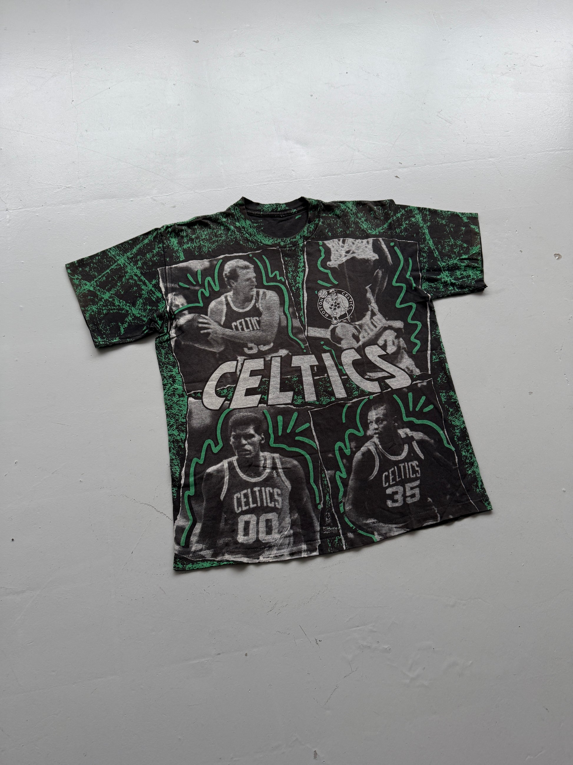 Boston Celtics NBA Vintage Single Stitch Salem Sportswear T-Shirt 90's - XL