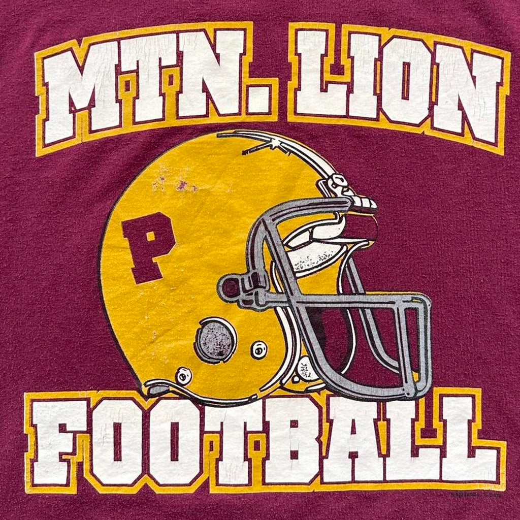 Burgundy Red Mountain Lion Football American Sports 00s Vintage T-shirt - XL