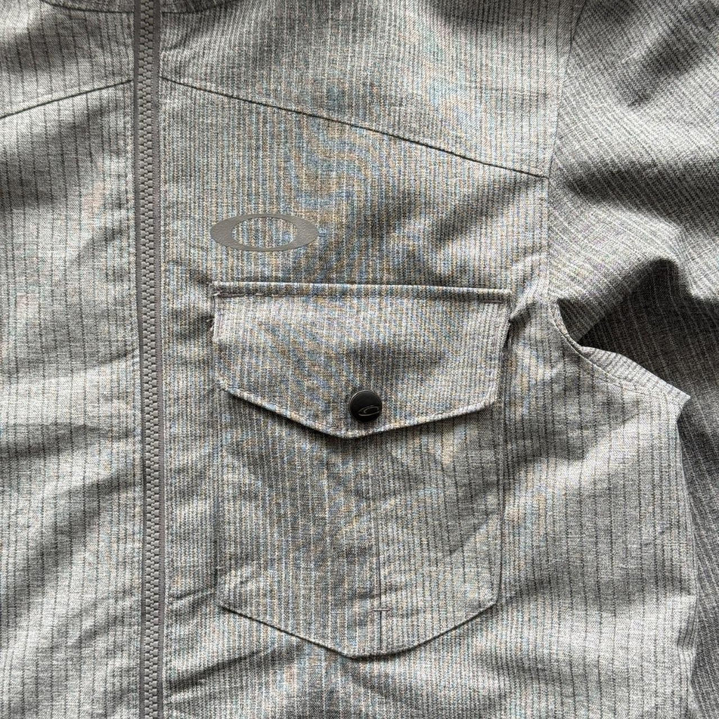 Grey Oakley 00’s Vintage Waterproof Jacket - Small