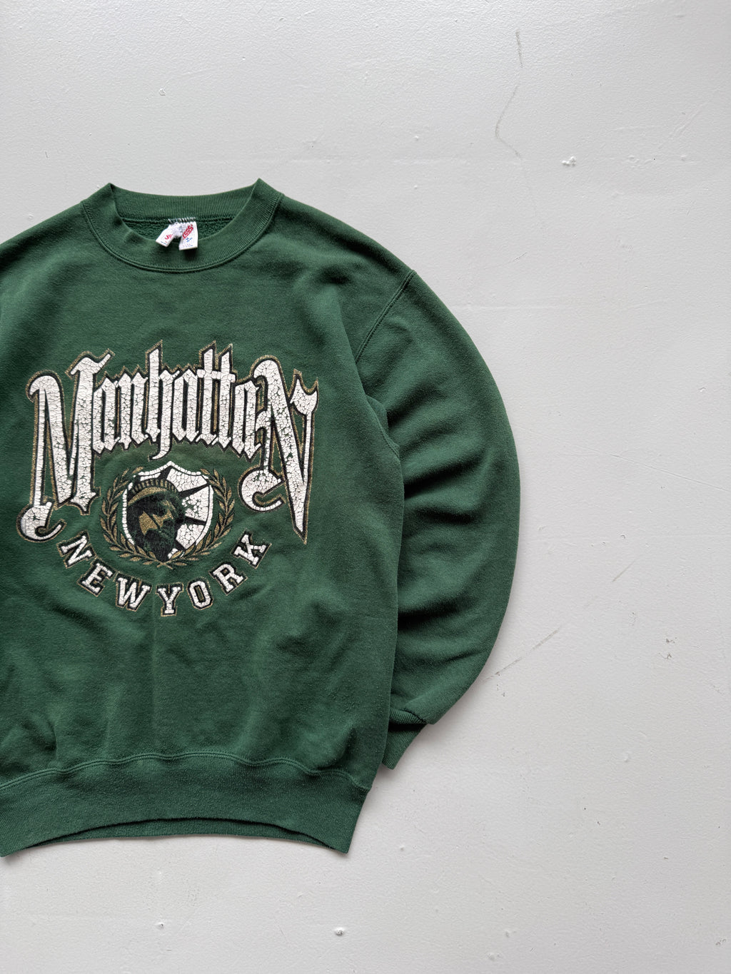 Manhattan New York University 90's Vintage Crewneck Sweatshirt - Small