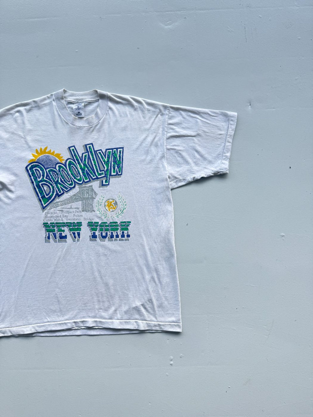 Brooklyn New York Single Stitch 90's Vintage Graphic T-Shirt - XL