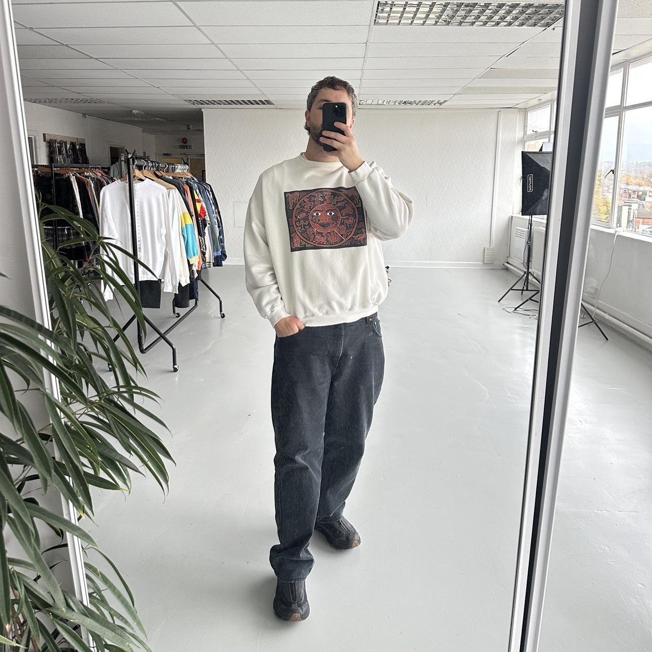 Cream Celestial Star Sign Art 90’s Vintage Graphic Sweatshirt - Large Boxy