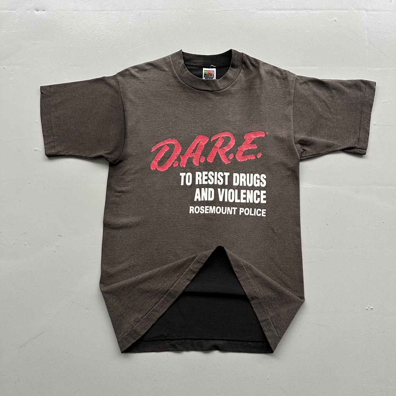 Faded Grey Dare To Keep Kids Off Drugs Vintage 90's Graphic T-shirt - Medium