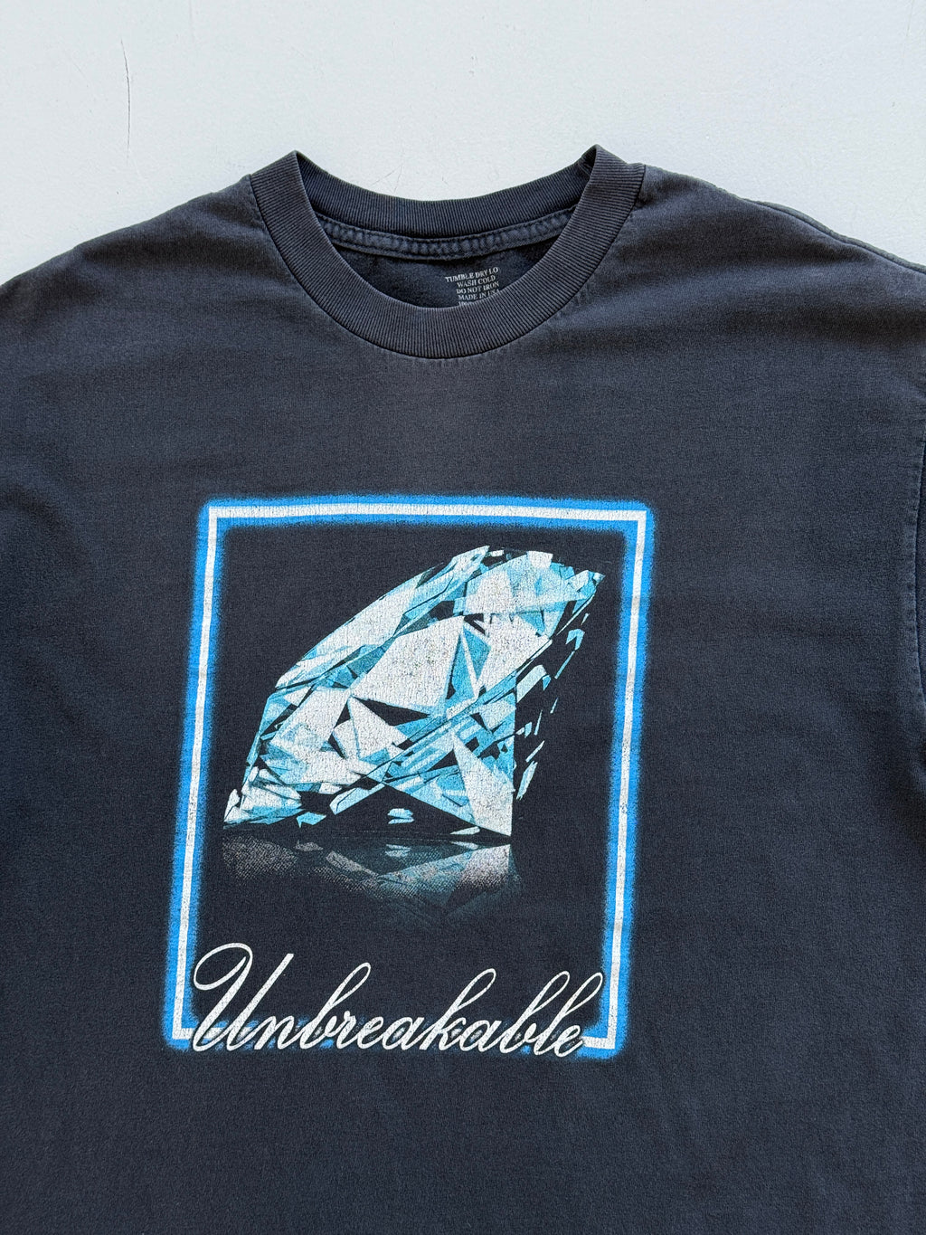 Black Unbreakable 00's Vintage Graphic Skate T-Shirt - Medium