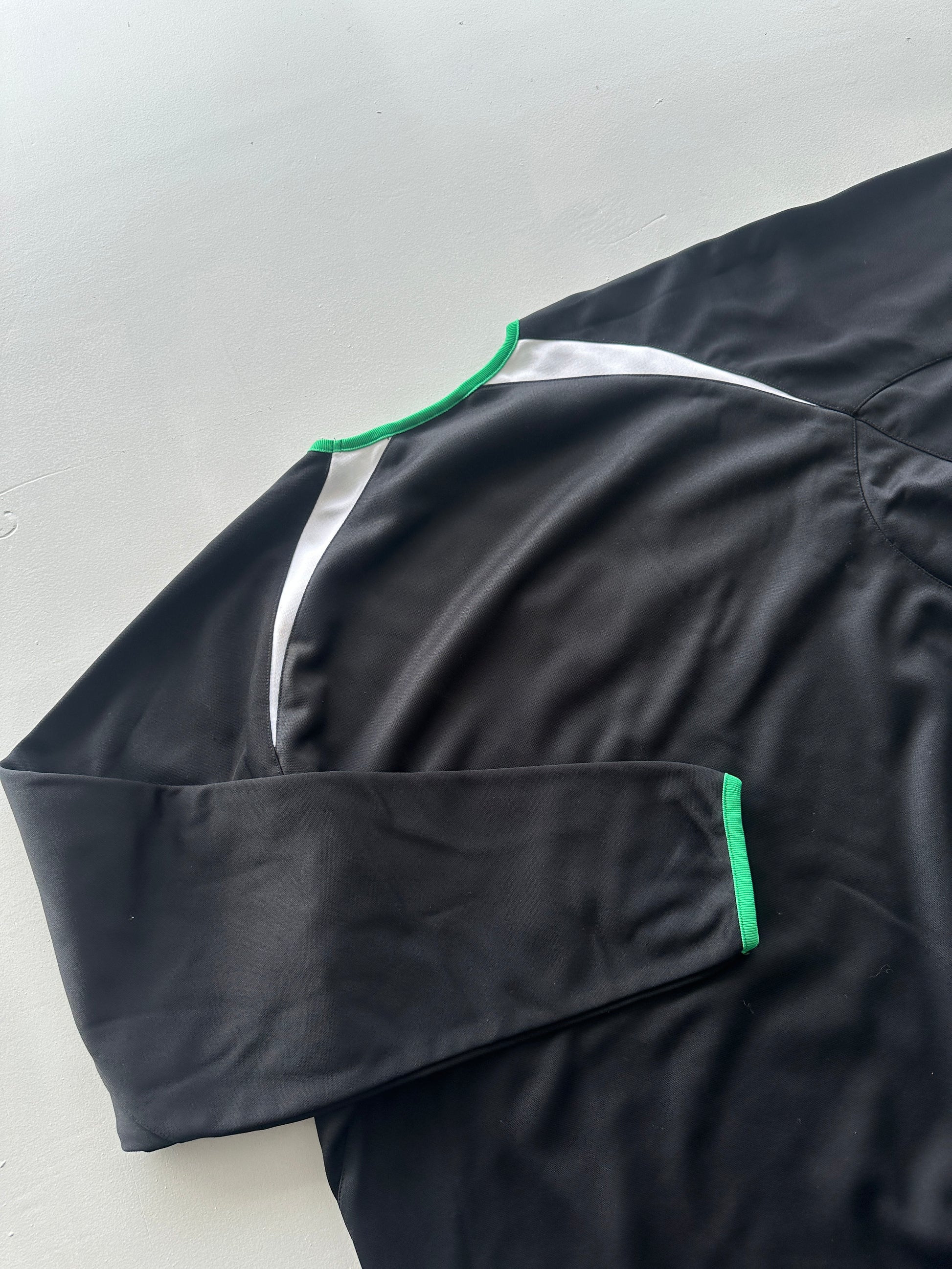 Celtic FC Official Merchandise Vintage Long Sleeve Football Shirt - XL