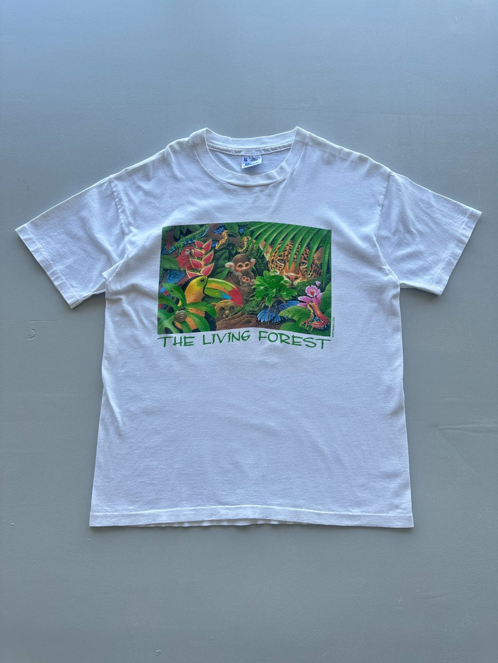 Human-i-Tees The Living Forest 90's Vintage Single Stitch T-Shirt - XL