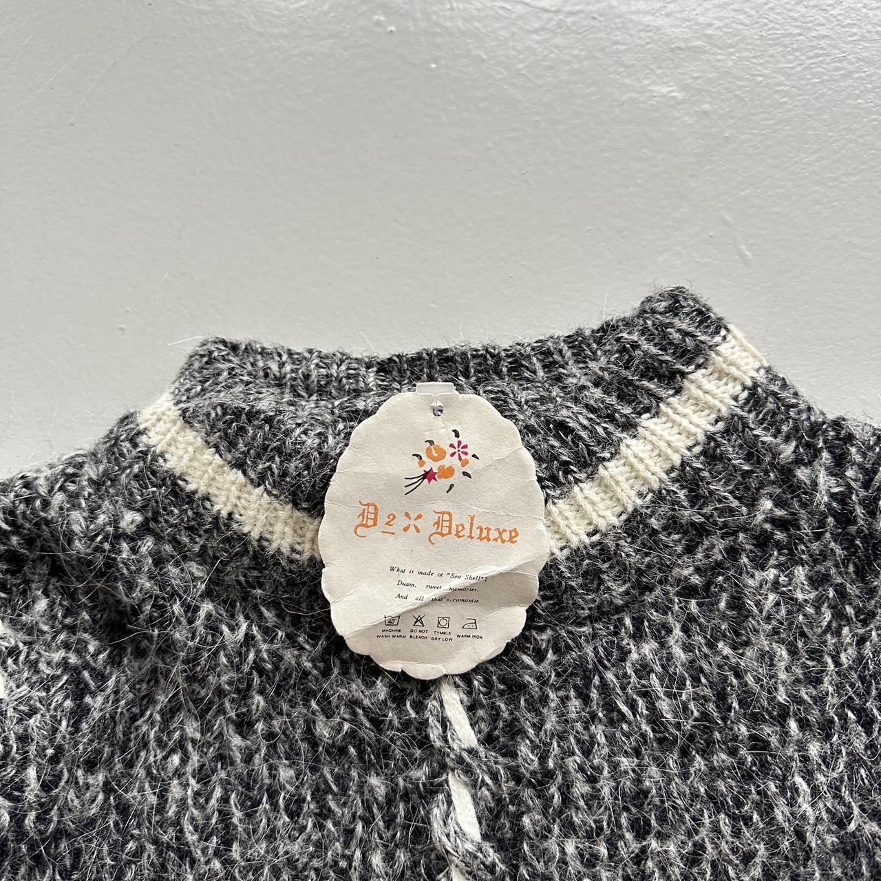 Grey Patterned Hand Knit Vintage Woollen Jumper - Medium