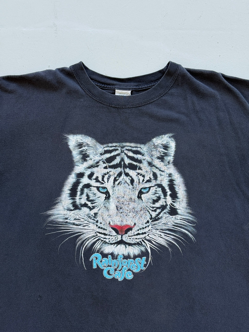 Black Faded Rainforest Cafe 00's Vintage Graphic T-Shirt - XXL