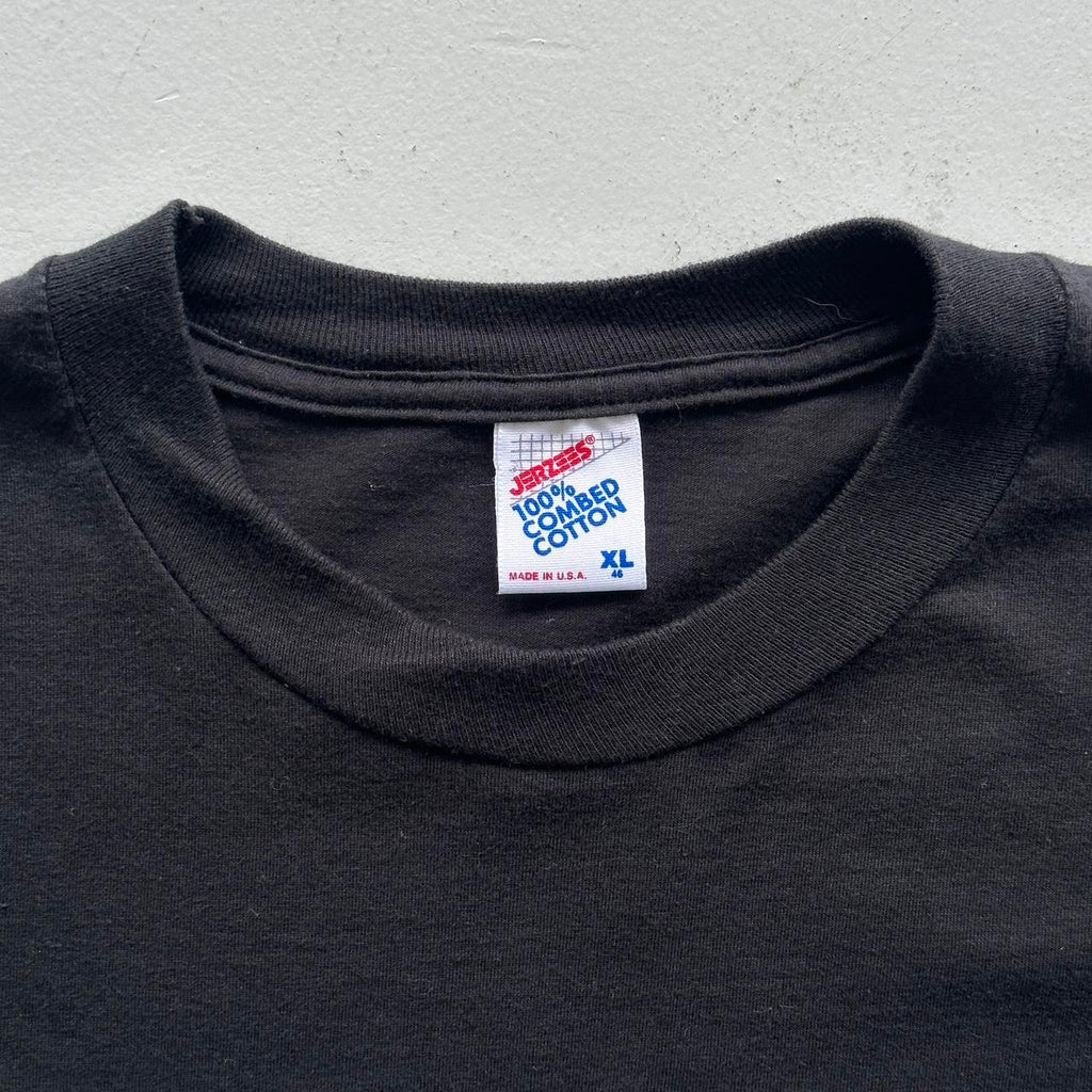 Black Yoga Poses Vintage 90's T-shirt - Large